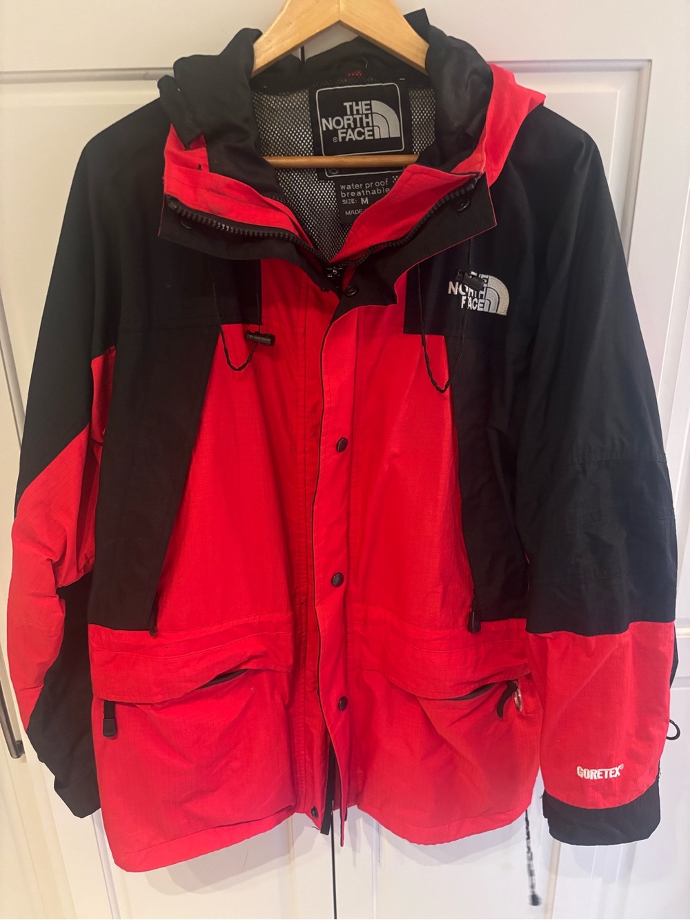 Vintage the north face summit series gore-Tex jacket waterproof  men’s medium